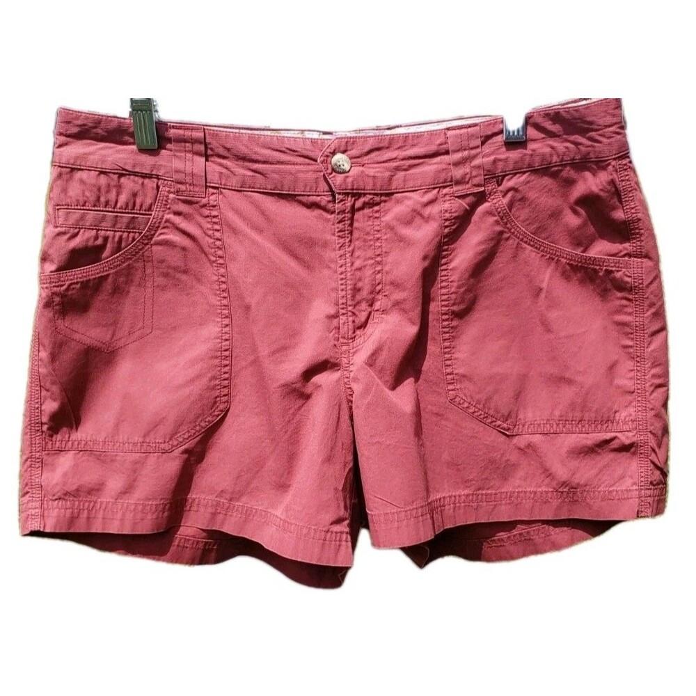 Columbia Women’s Coral Shorts 4" inseam Size 12 Button Zip Closure Spring Summer